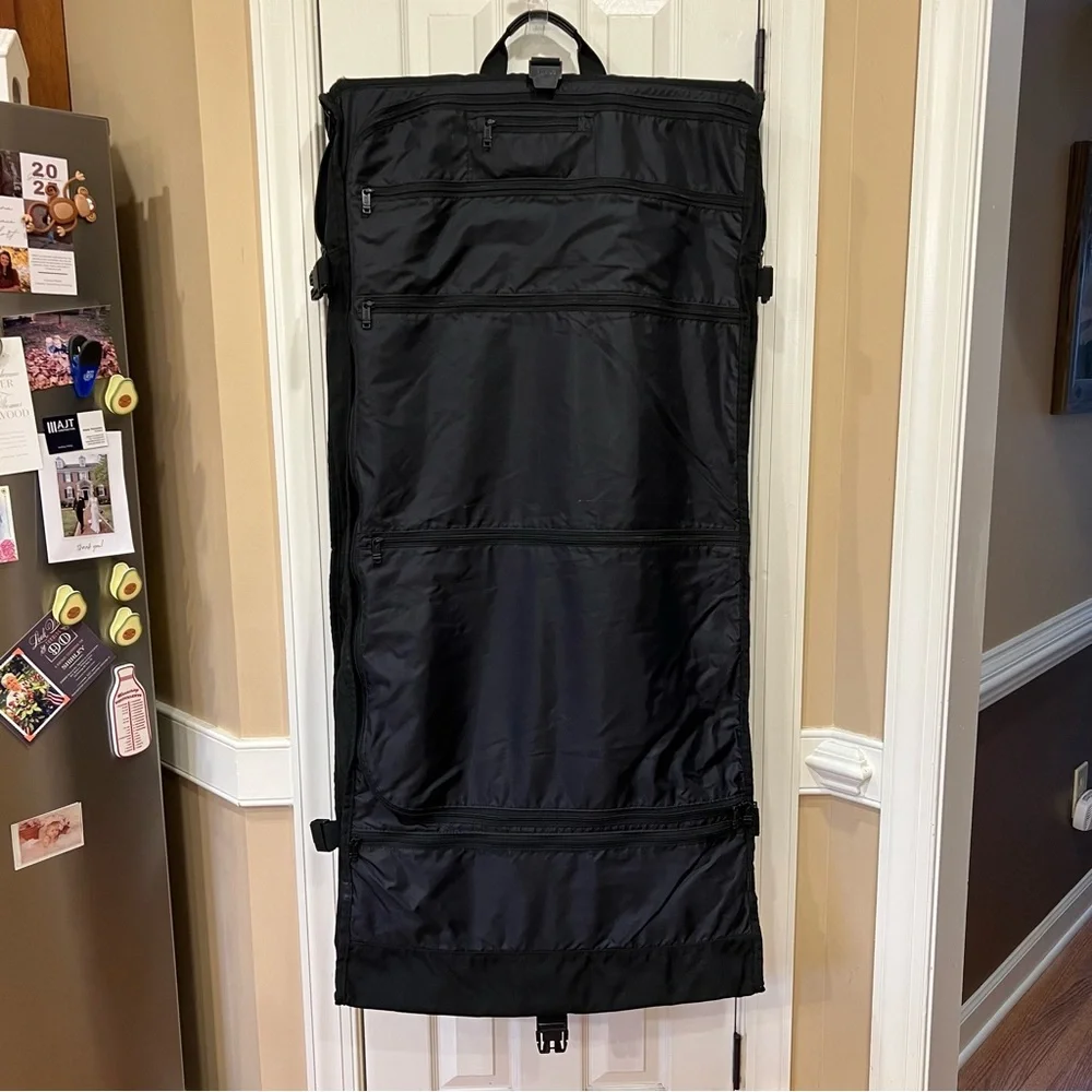 Vintage Tumi Foldable Garment Travel Bag Black Crossbody Strap